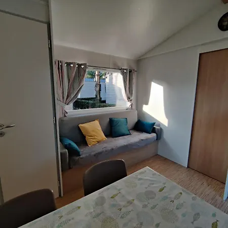 Mobile 4 Pers Bois Dormant 494 Saint-Jean-de-Monts